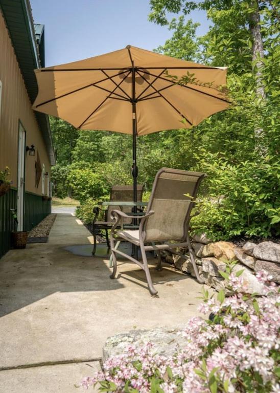 Mockingbird Mountain Spa And Retreat Лурей Екстериор снимка
