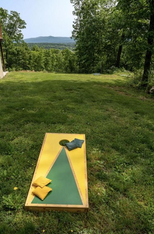 Mockingbird Mountain Spa And Retreat Лурей Екстериор снимка